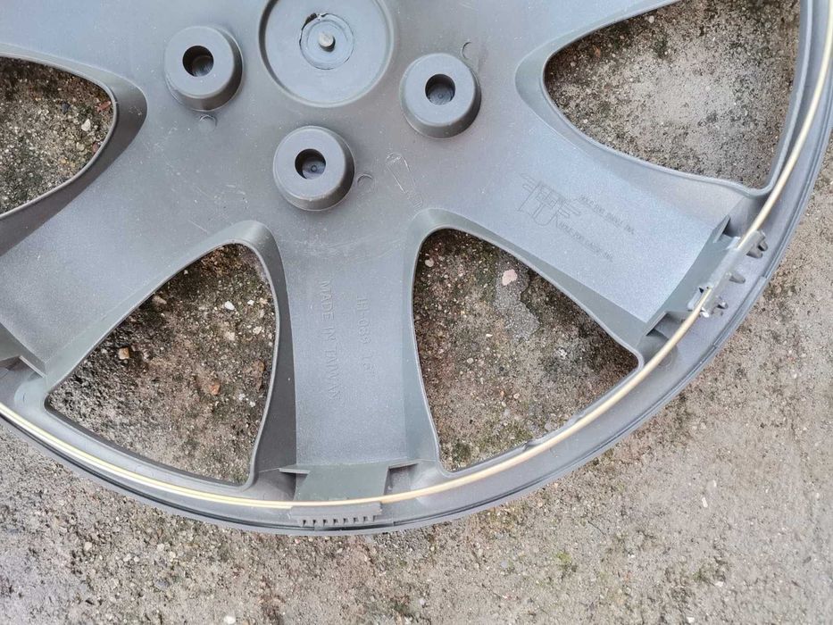 Железни джанти 15ки тазове 15/16 и преградна решетка за Опел зафира