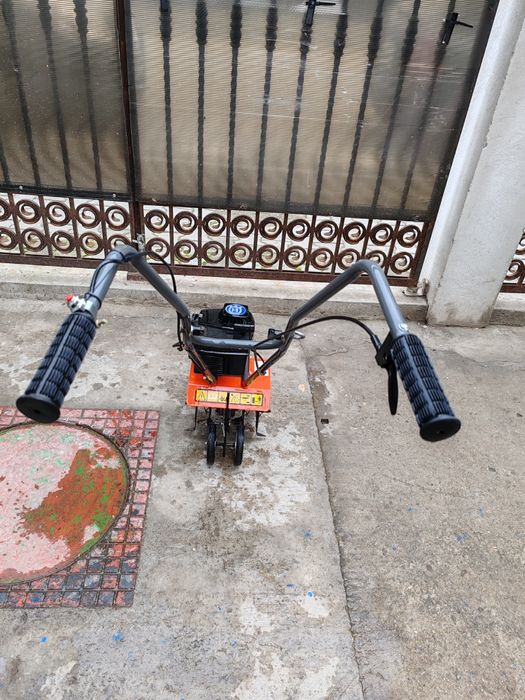 Motocultor, motosapă Husqvarna, Germania