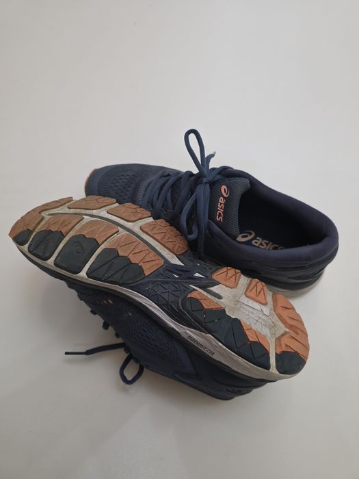Încălțăminte Asics 37,5 de femei