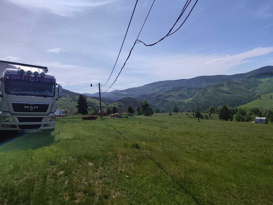 Vand Parcele in  Arieseni teren intravilan zona spectacolare priveliste panoramica.
