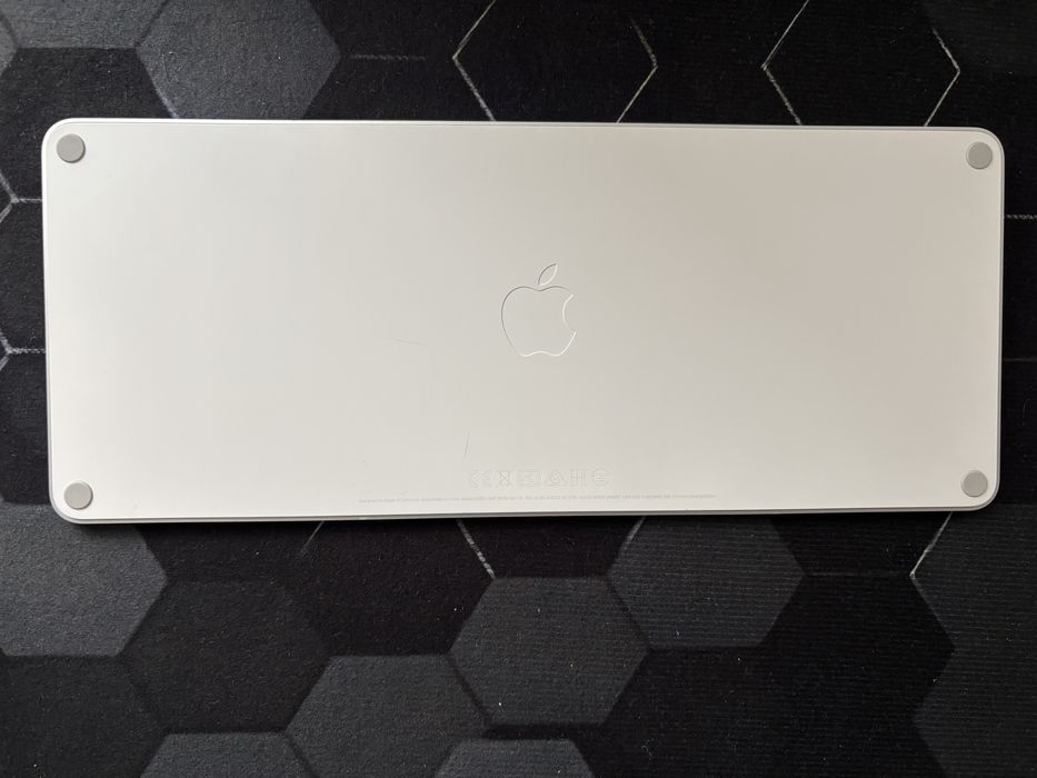 Mouse si Tastatura Apple