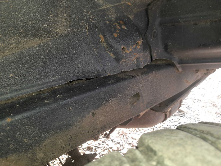 Dezmembrez toyota landcruissr j90