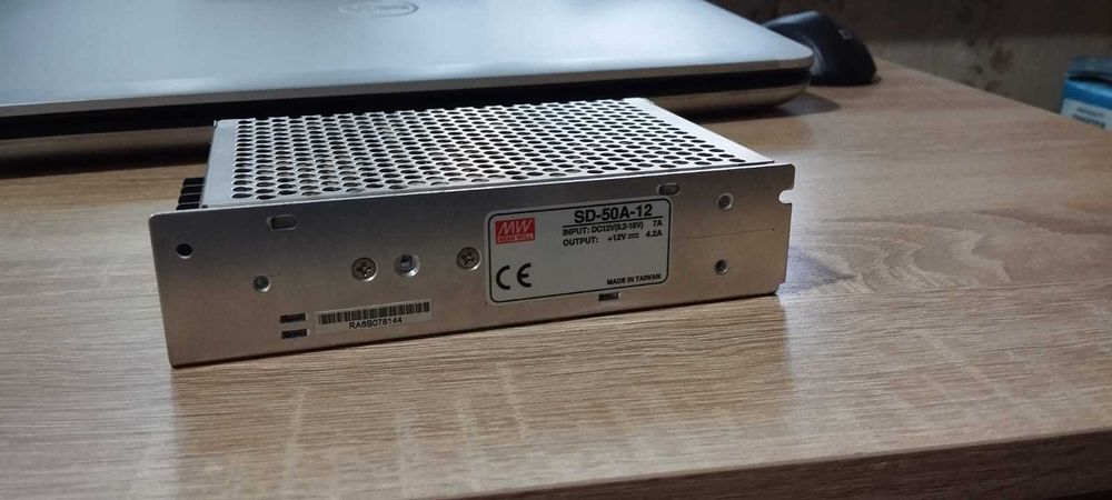 Преобразователь DC/DC 9-18в/12в
