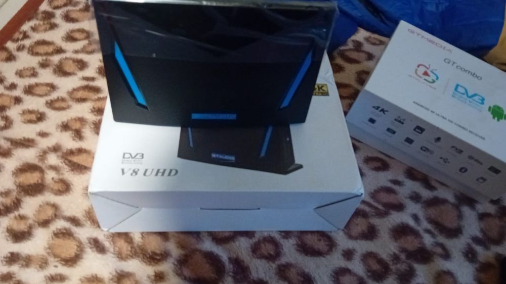 Vând cartela Tivusat activă si receiver Gt Media V8 4k UHD combo