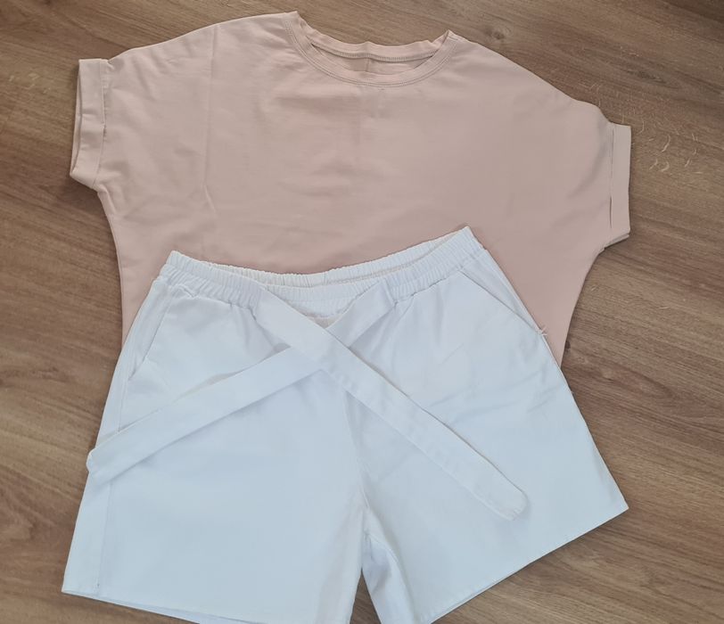 Шорты  белые женские  50р