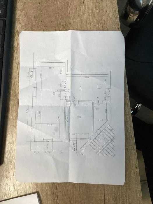 Продаю свою квартиру в центре Шота Руставели Хосилот АЛ БАРАКАТ