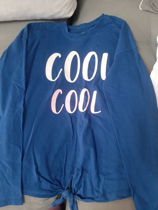 140см. Две блузки с дълъг ръкав и потниче