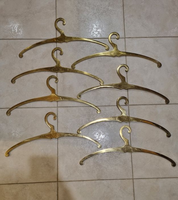 Закачалки от месинг винтич топ състояние