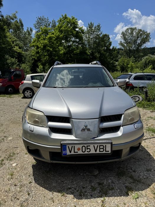 MITSUBISHI Outlander 2005 — imagine 2