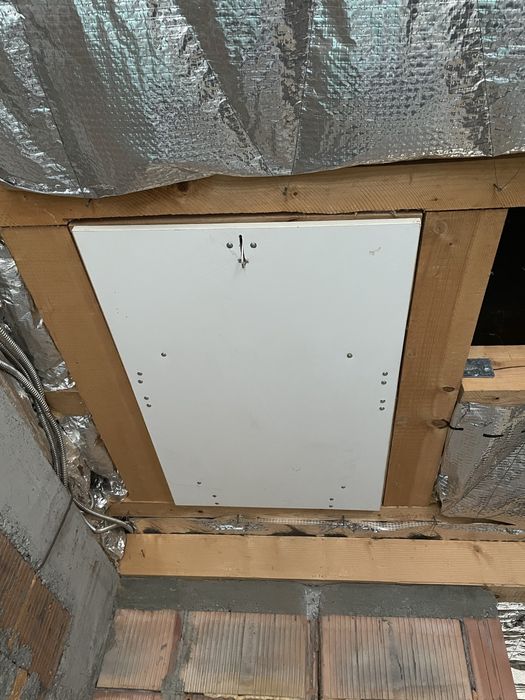 Scara interioara retractabila