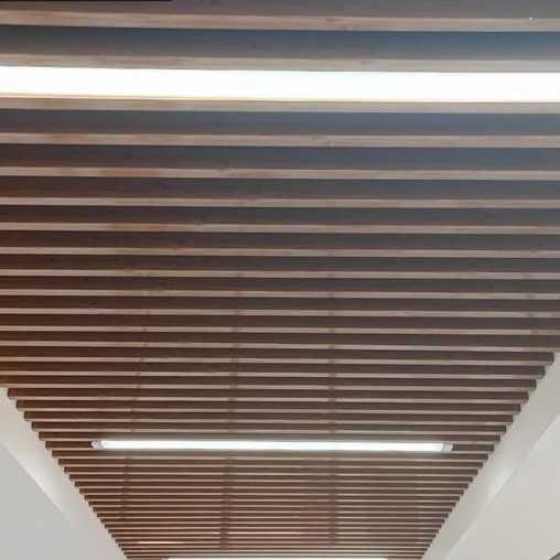 reechniy potolok armstrong grilyato reychniy 7