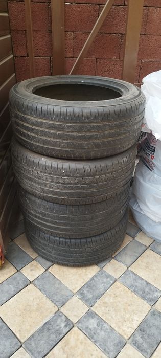 Летная шина 255/50/ZR19