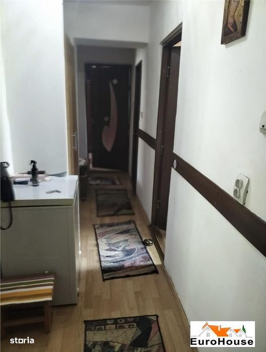 Apartament cu 3 camere de vanzare  - Avram Iancu