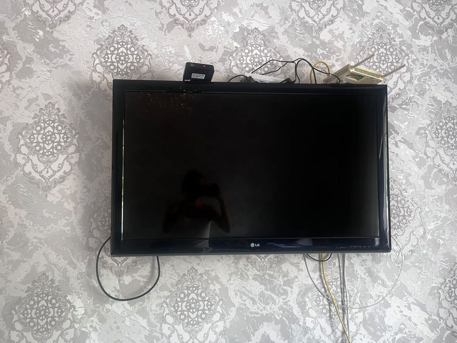 Продам телевизор LG, в хорошем состоянии