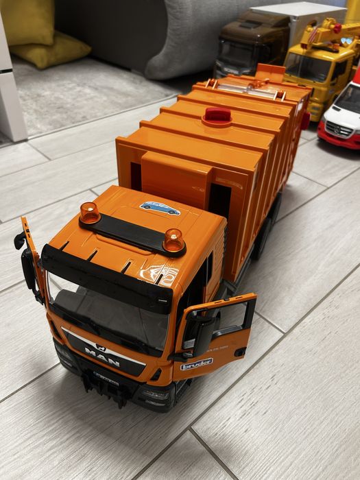 Vand colectie Bruder impreuna sau separat