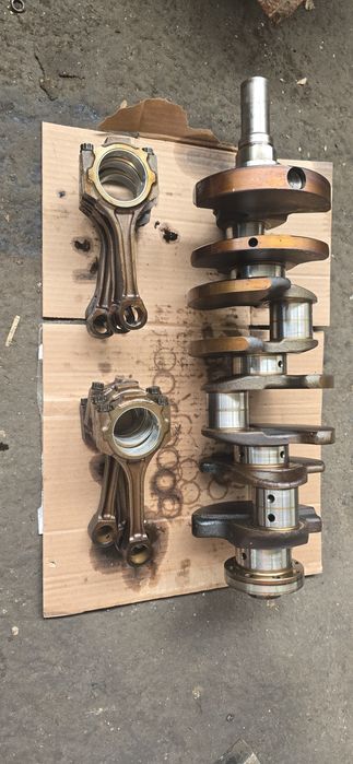 коленвал лексус 4.7