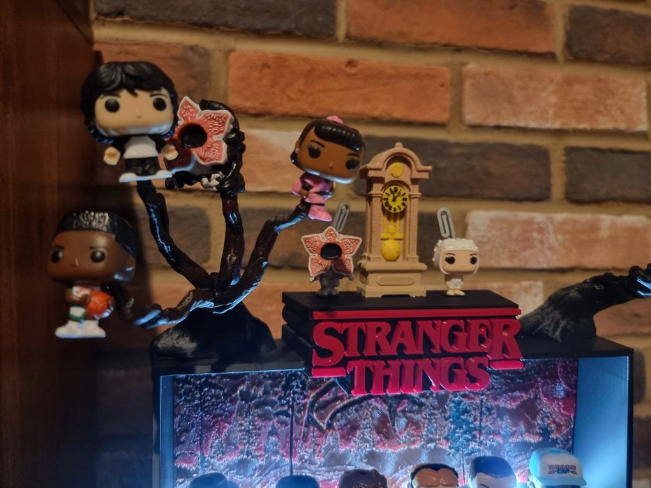 Дисплей Kinder Joy Stranger Things поставка