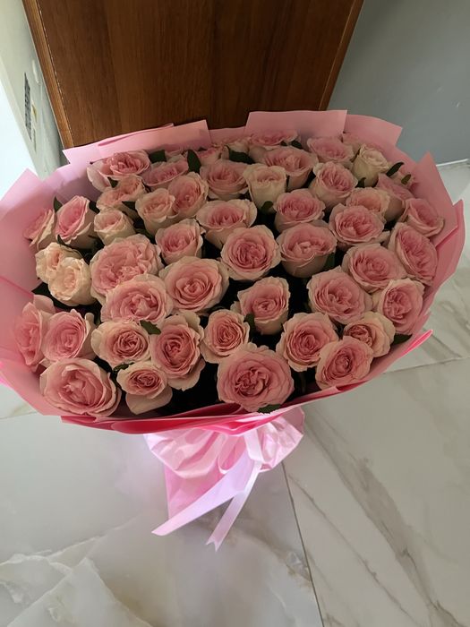 розовые розы красивые свежие