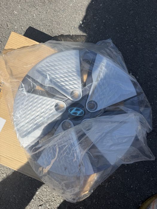 Capace hyundai ioniq 2021+ noi OEM 15’