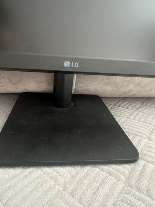 Продам монитор lg