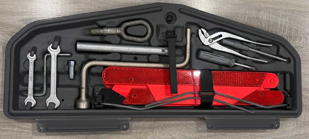 Авариен пълен комплект за БМВ е38/е39