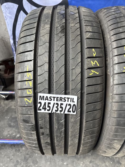 245/35/20 Masterstil 95Y