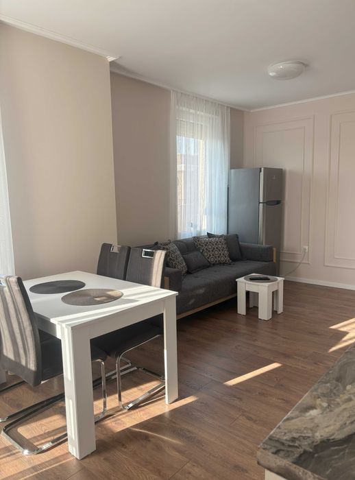 Продава се Двустаен апартамент в Пловдив, Южен - 90 кв.м за 1983 €/кв.м - Снимка #5