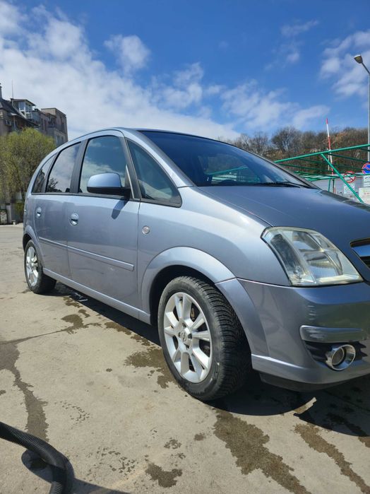 Opel Meriva 1.6 газ/бензин автомат