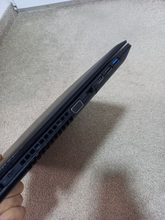 Laptop Intel Core i3,ssd,Ram 8gb,baterie noua