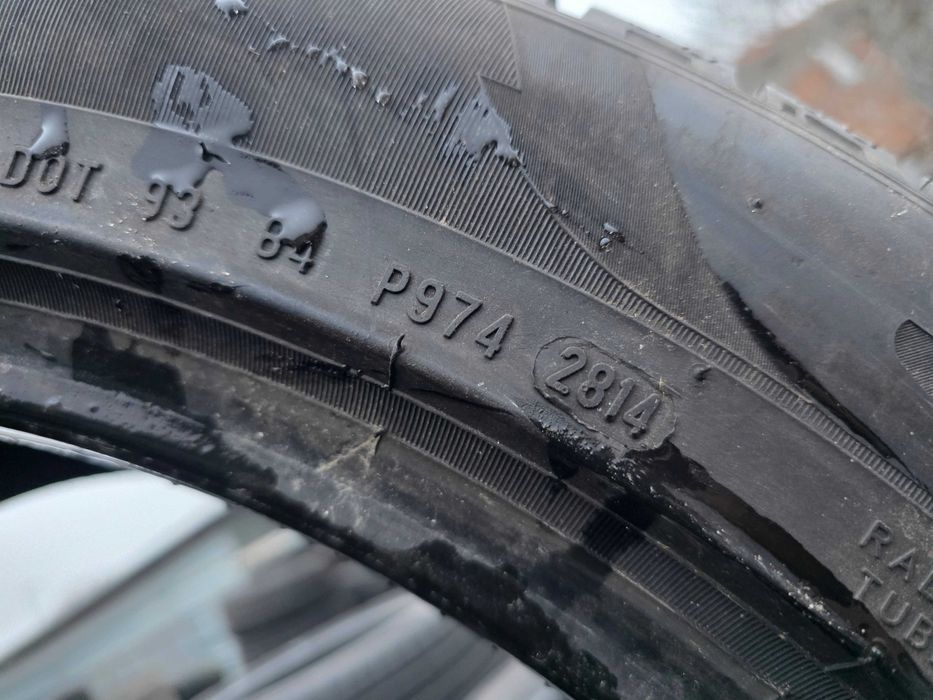 2бр Зимни гуми 255 50 19 - Pirelli Runflat