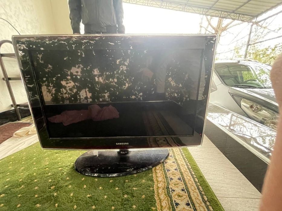 Samsung: LE32A656A1F         S