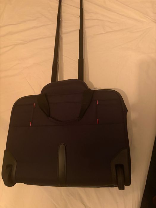 Ръчен куфар/ мобилен офис Samsonite