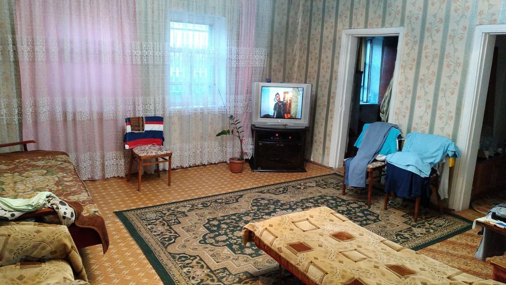 Продам дом с участком 10 сотак