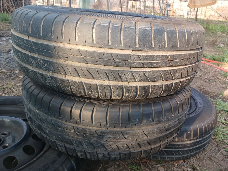 Продам шины летние с дисками