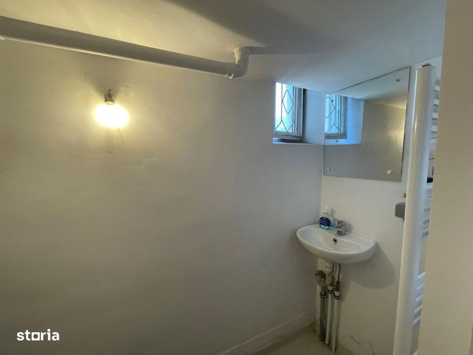 Spatiu comercial, 35mp, Calea Bucuresti, zona McDonald's