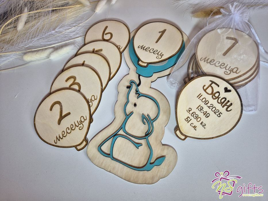 Дървени месечинки за бебе