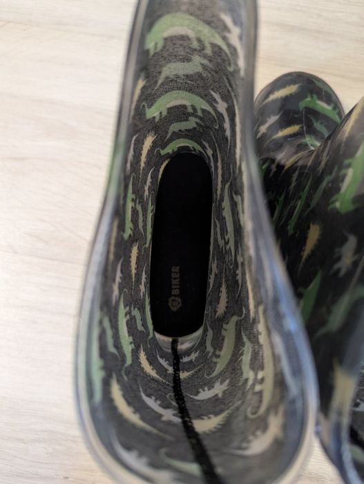 Резиновые сапоги (30 размер)