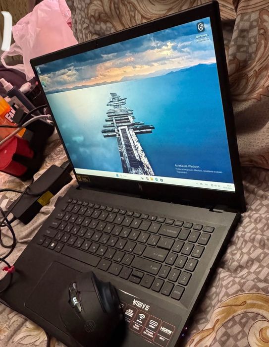 Acer Nitro V 15 ноутбук