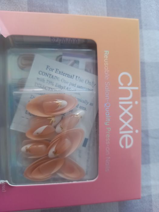 Нокти chixxie опаковка
