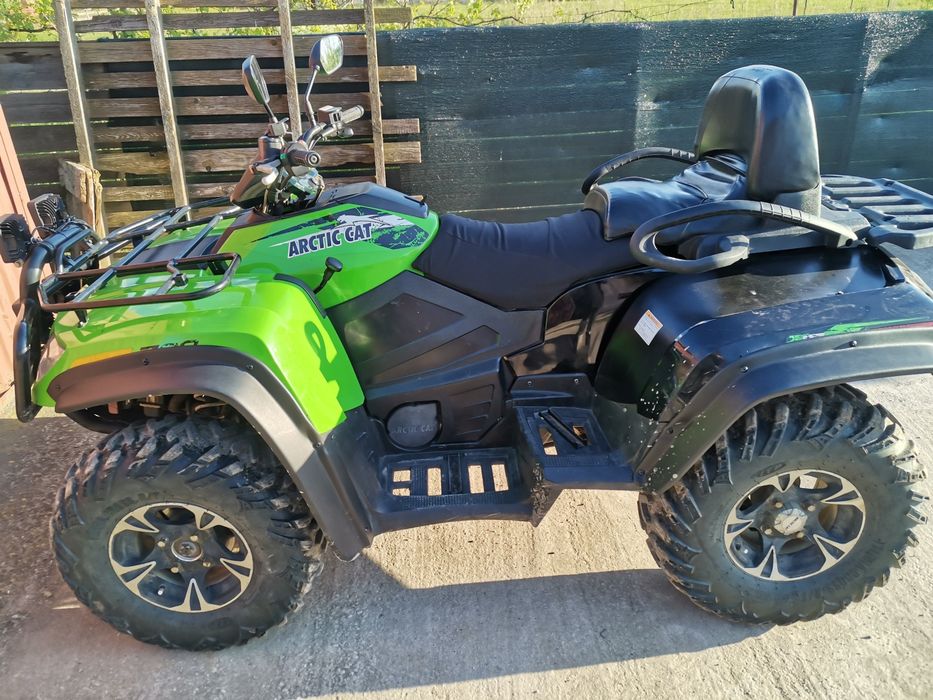 ATV Arctic Cat 700  4x4 inmatriculat numere negre