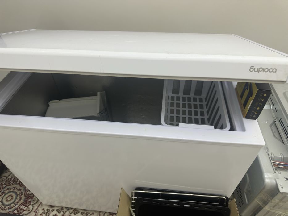 Продам морозильную камеру