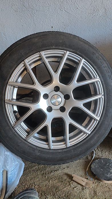 Диски r18 5x114,3