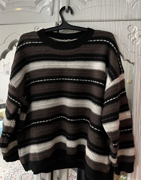 вязанный свитер