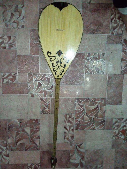 Домбыра сатылады новый