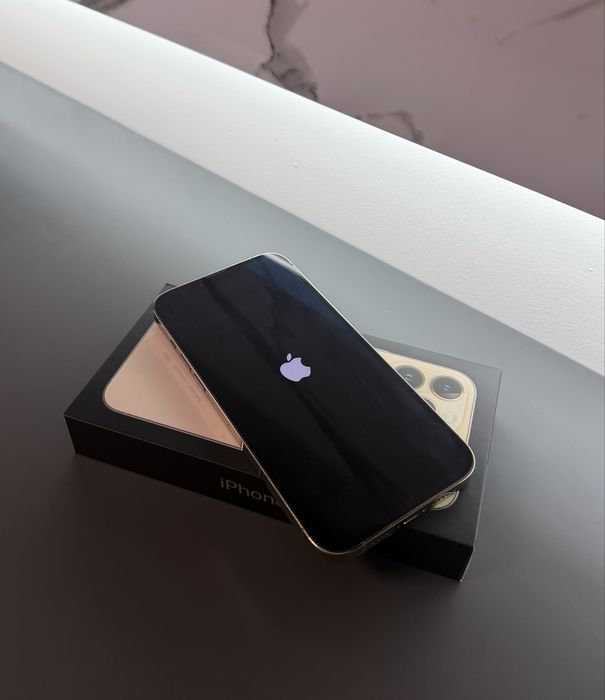 Iphone 13 pro max като нов