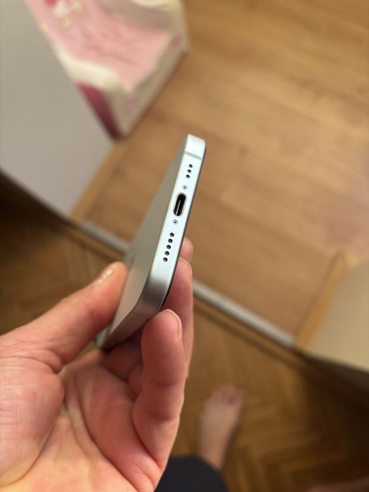 iPhone 15 ,256 Gb Blue