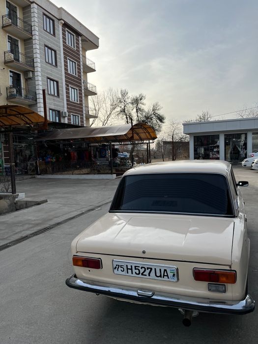 Vaz 21013 sotiladi
