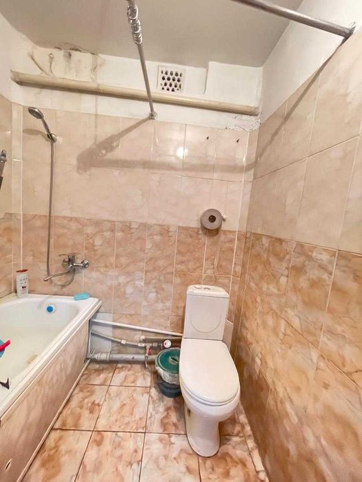 Продам в районе ЖД Вокзала