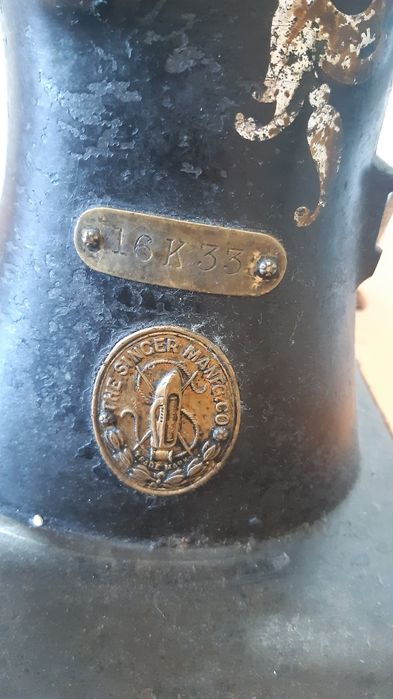 Продам швейную машинку Зингер