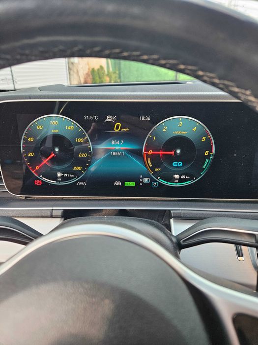 Продавам Мерцедес GLE Hibrid